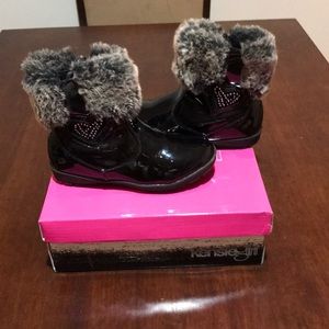 KensieGirl booties size 11 toddler